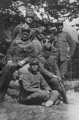 Gruppo con S.Tuscano  prima guerra mondiale -3